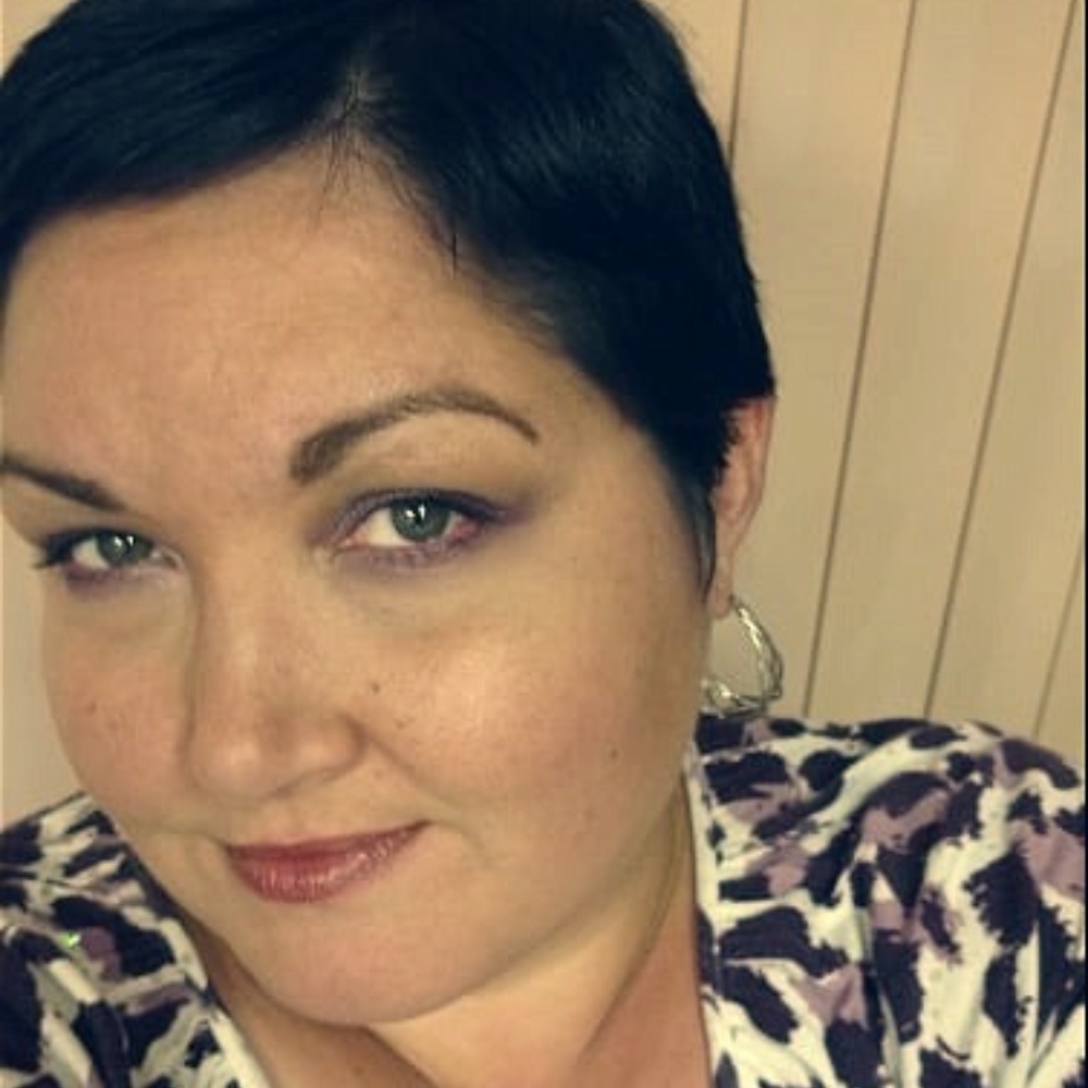 Meet your Posher, Tara